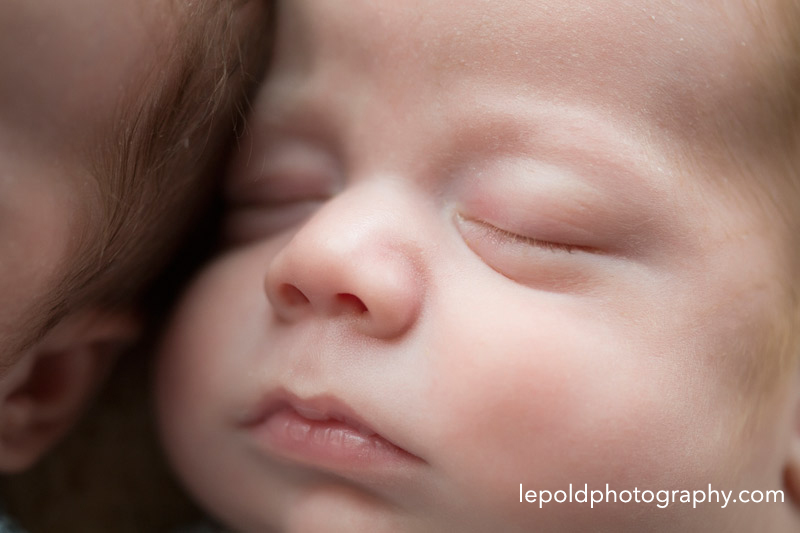 14-Newborn-Twins-LepoldPhotography1