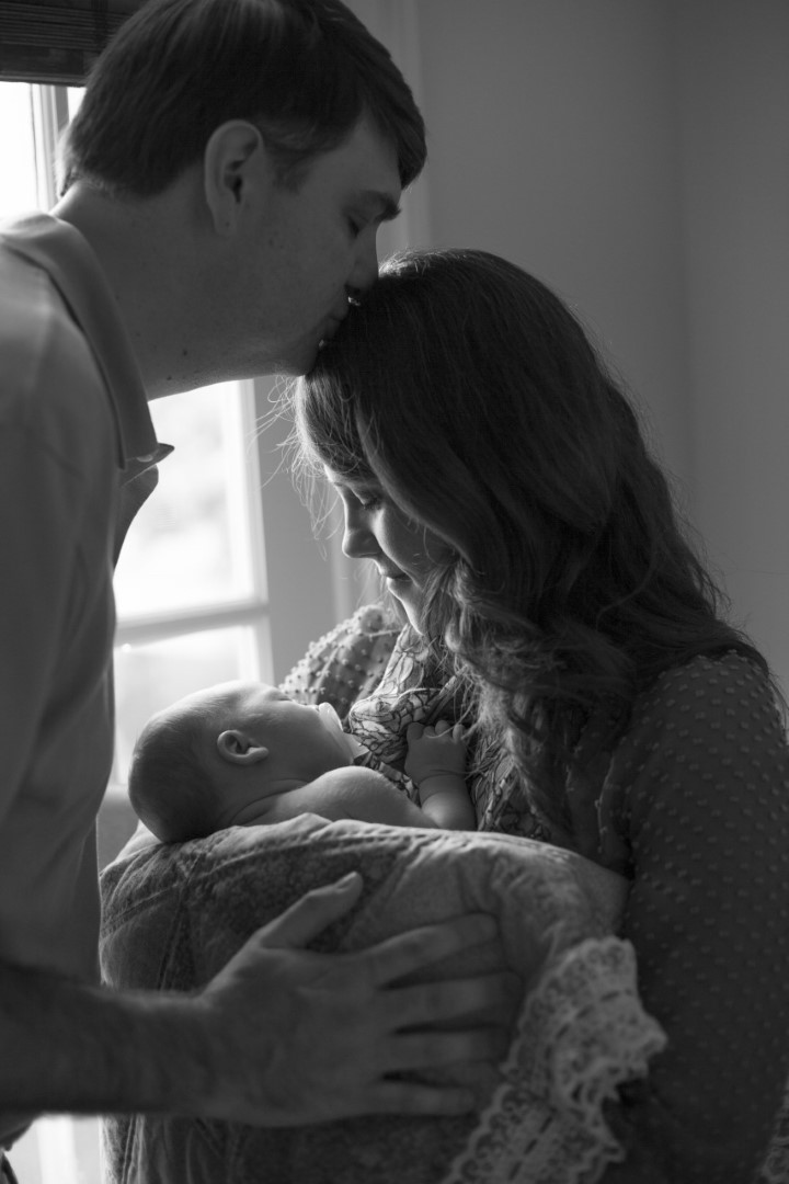 043-NOVA-Newborn-Photographer-Family-Photographer-PamelaLepoldPhotography-scaled.jpg