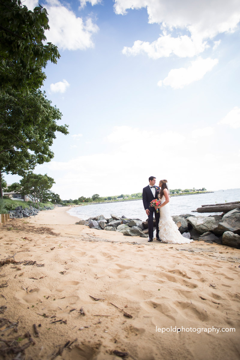 109-Chesapeake-Bay-Beach-Club-Wedding-LepoldPhotography.jpg