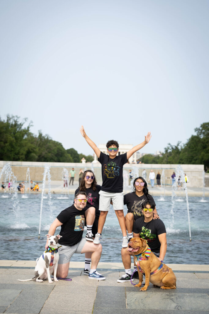 family portraits in DC on the National Mall and at the National Arboretum. Sunshine and smiles!