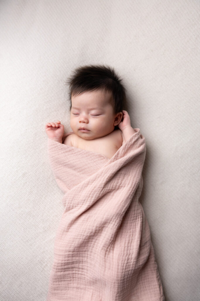 Home newborn session in NOVA